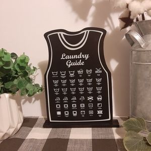 🚫SOLD🚫Laundry guide sign